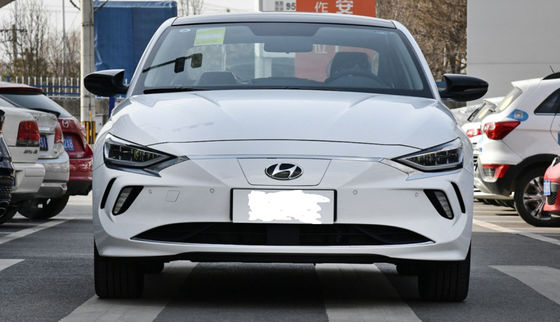 Pure Electric Automobile EV Feista 2020 GLS Free Smart Jet Version Compact Sedan