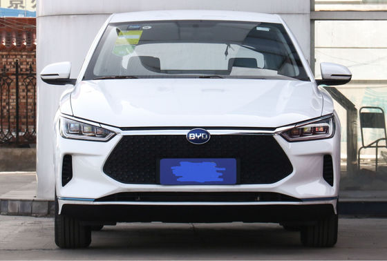 Yue Standard BYD E2 Electric Car 2019 401km With Ternary Lithium Ion Battery