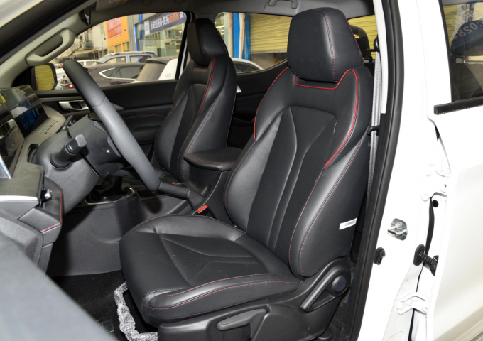 Edição longa 1 da caixa do recolhimento 2.0T da elite da gasolina do lantop 2023 2.0T auto 4 WD de Changan